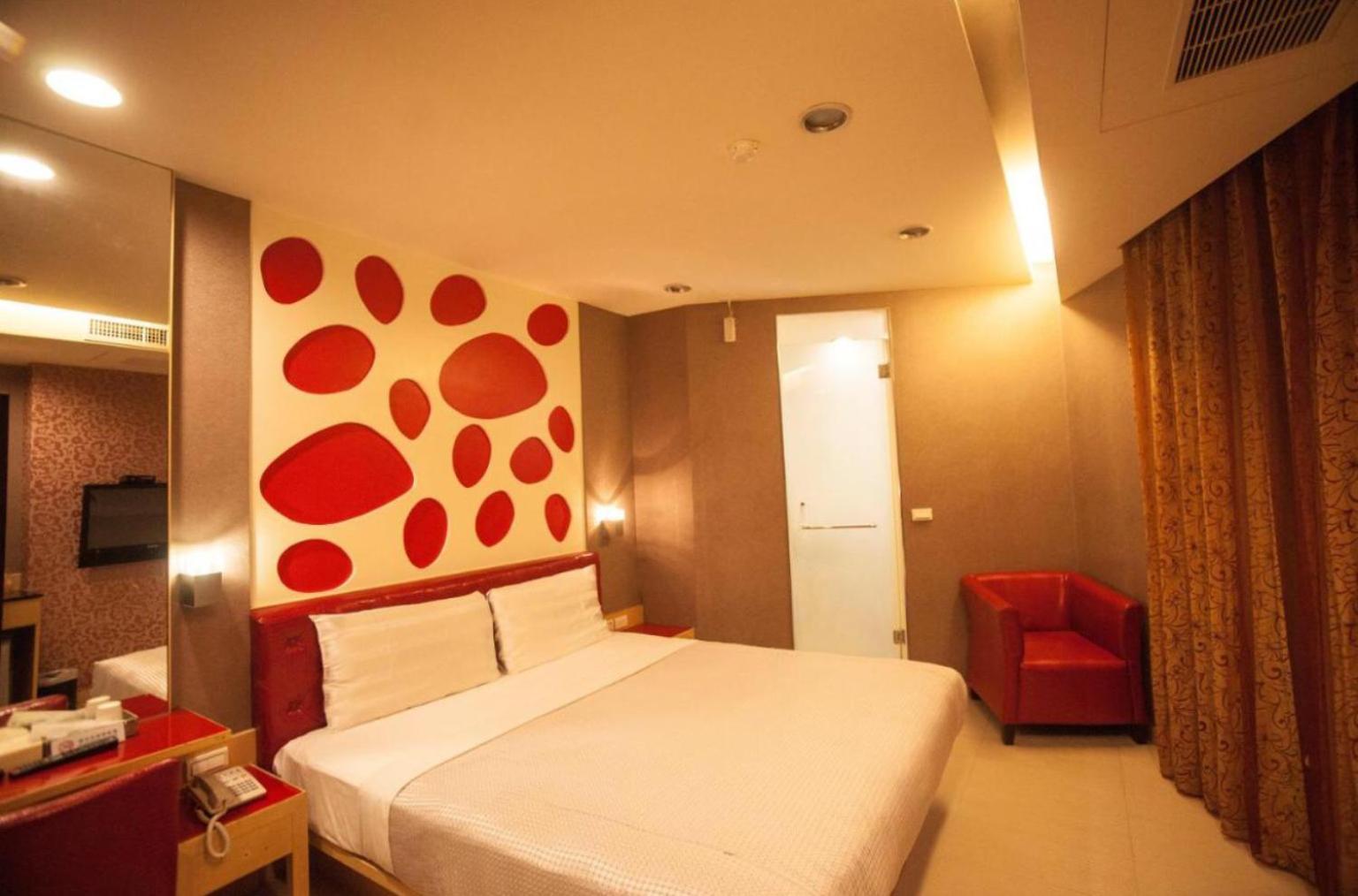 Love Hotel Pingtung Εξωτερικό φωτογραφία